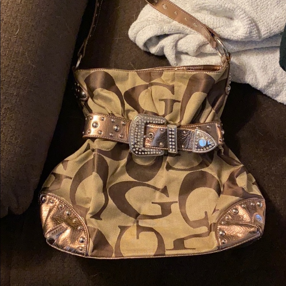 Hand bag